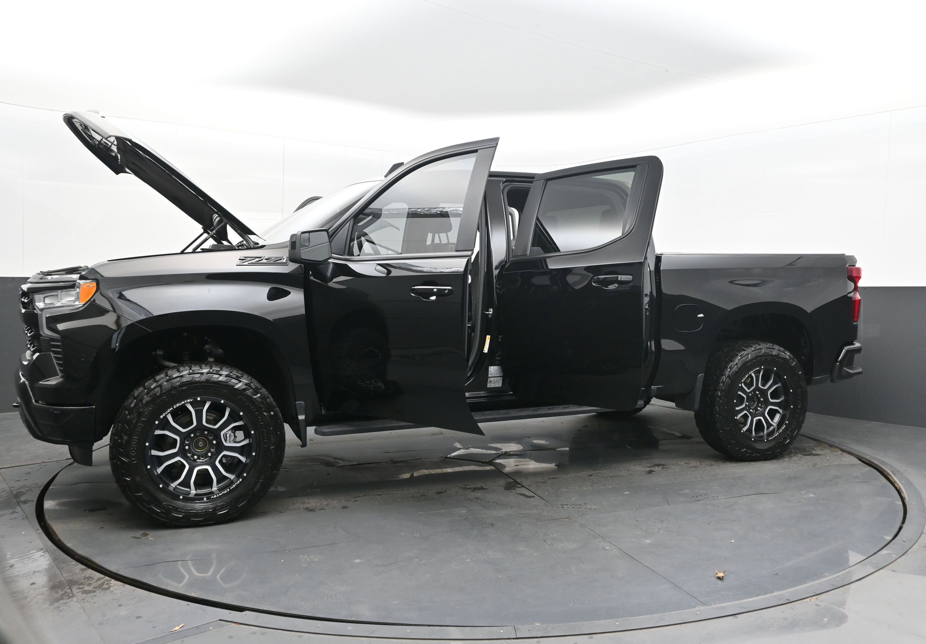 Used 2023 Chevrolet Silverado 1500 RST w/ Z71 Off-Road Package image 33