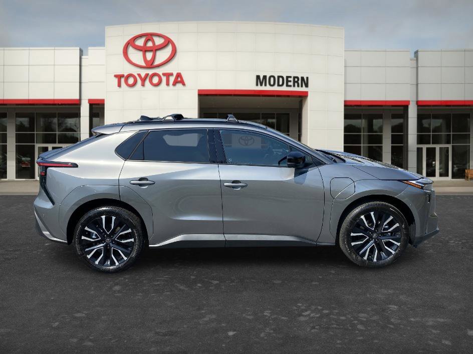 Certified 2026 Toyota bZ image 4