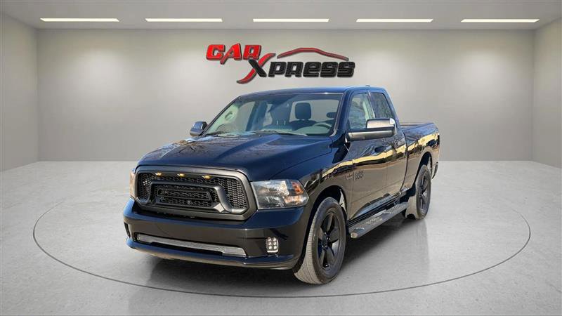 Used 2018 RAM 1500 Express w/ Black Ram 1500 Express Group image 16