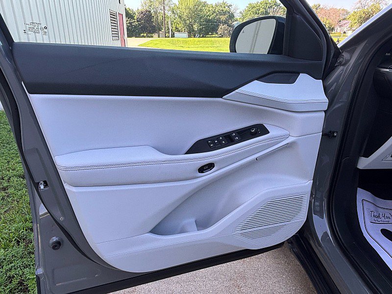 New 2026 Jeep Cherokee Limited AWD/4WD image 10