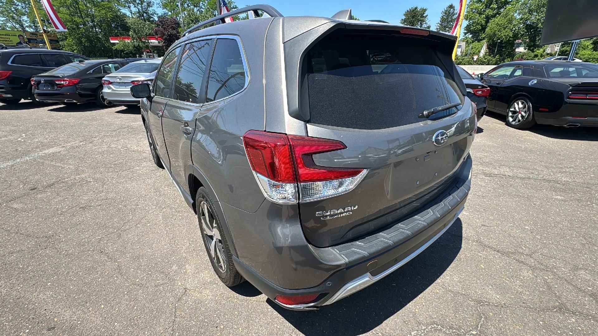 Used 2020 Subaru Forester Touring w/ Popular Package #2 AWD/4WD image 14