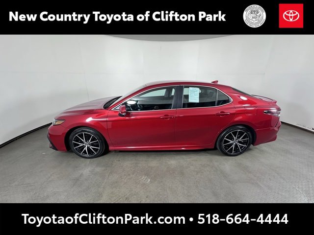 Certified 2024 Toyota Camry SE image 6