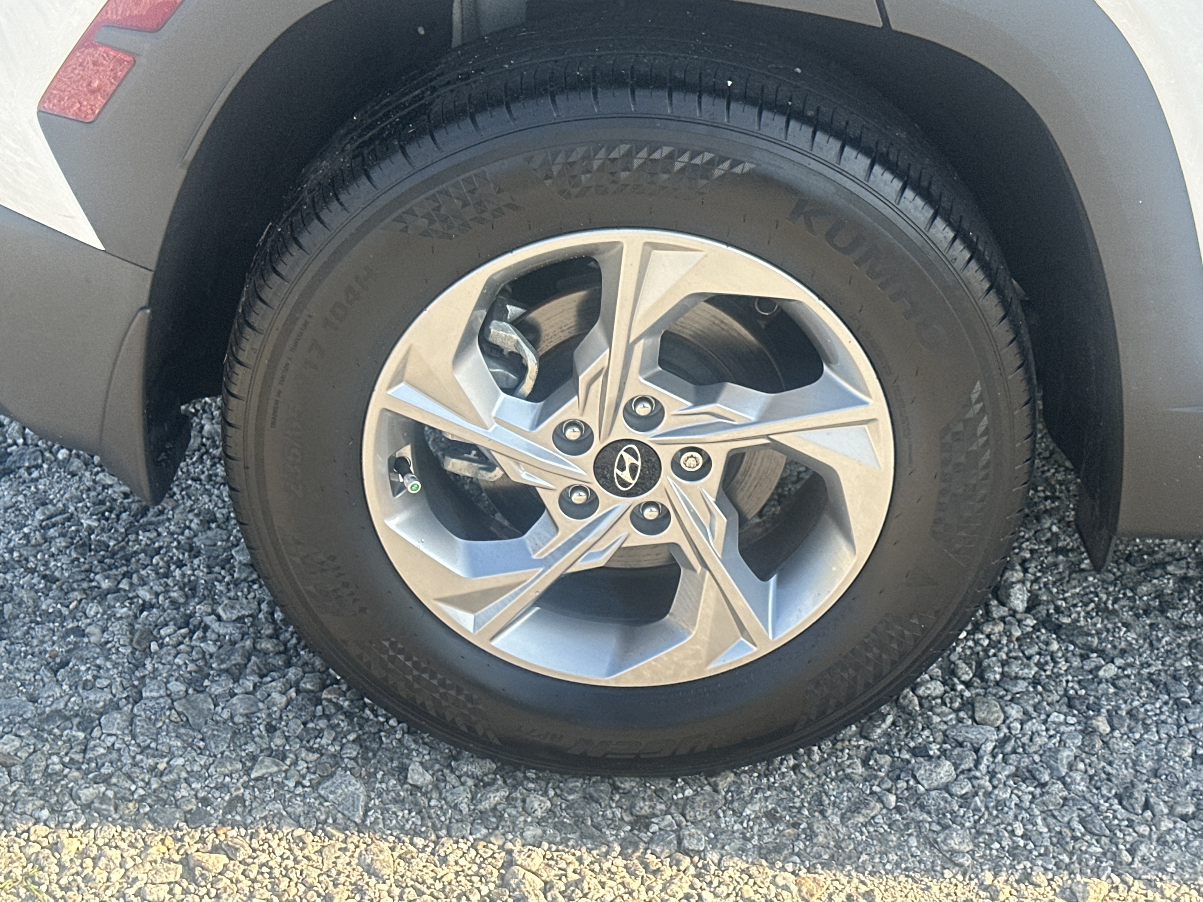 Used 2024 Hyundai Tucson SE FWD image 17