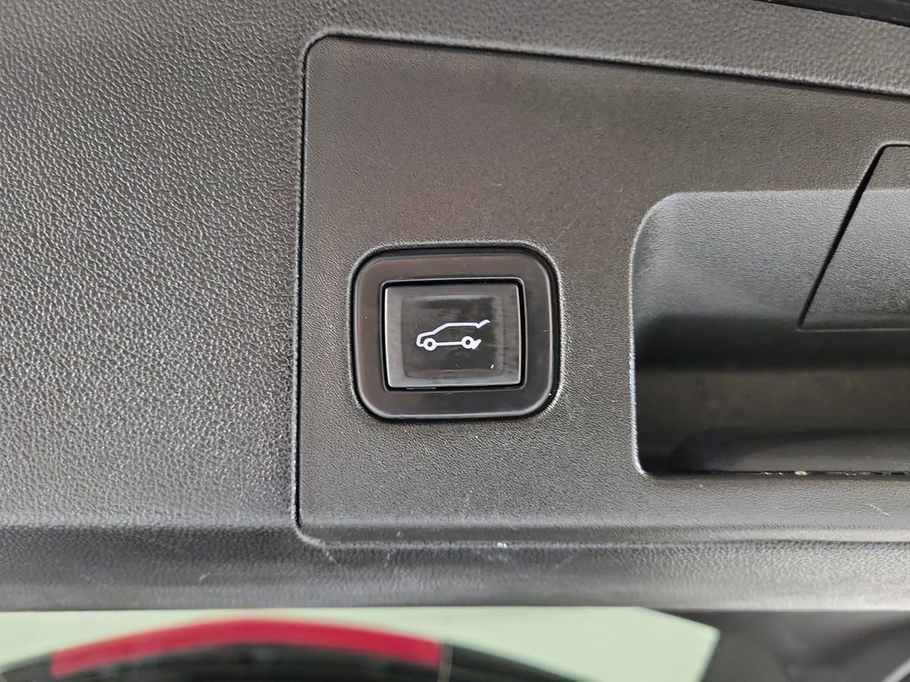 Certified 2023 Cadillac XT5 Premium Luxury image 10