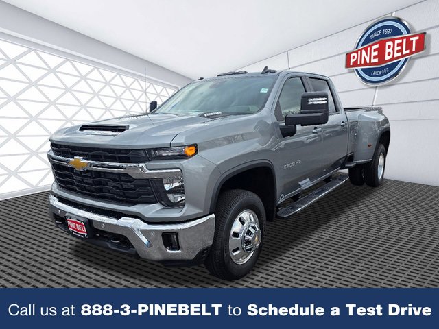 New 2026 Chevrolet Silverado 3500 LT w/ Safety Package