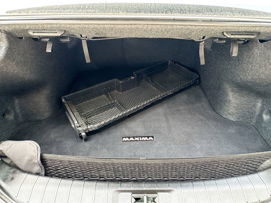 Used 2023 Nissan Maxima SR w/ Sport Mat Group FWD image 28