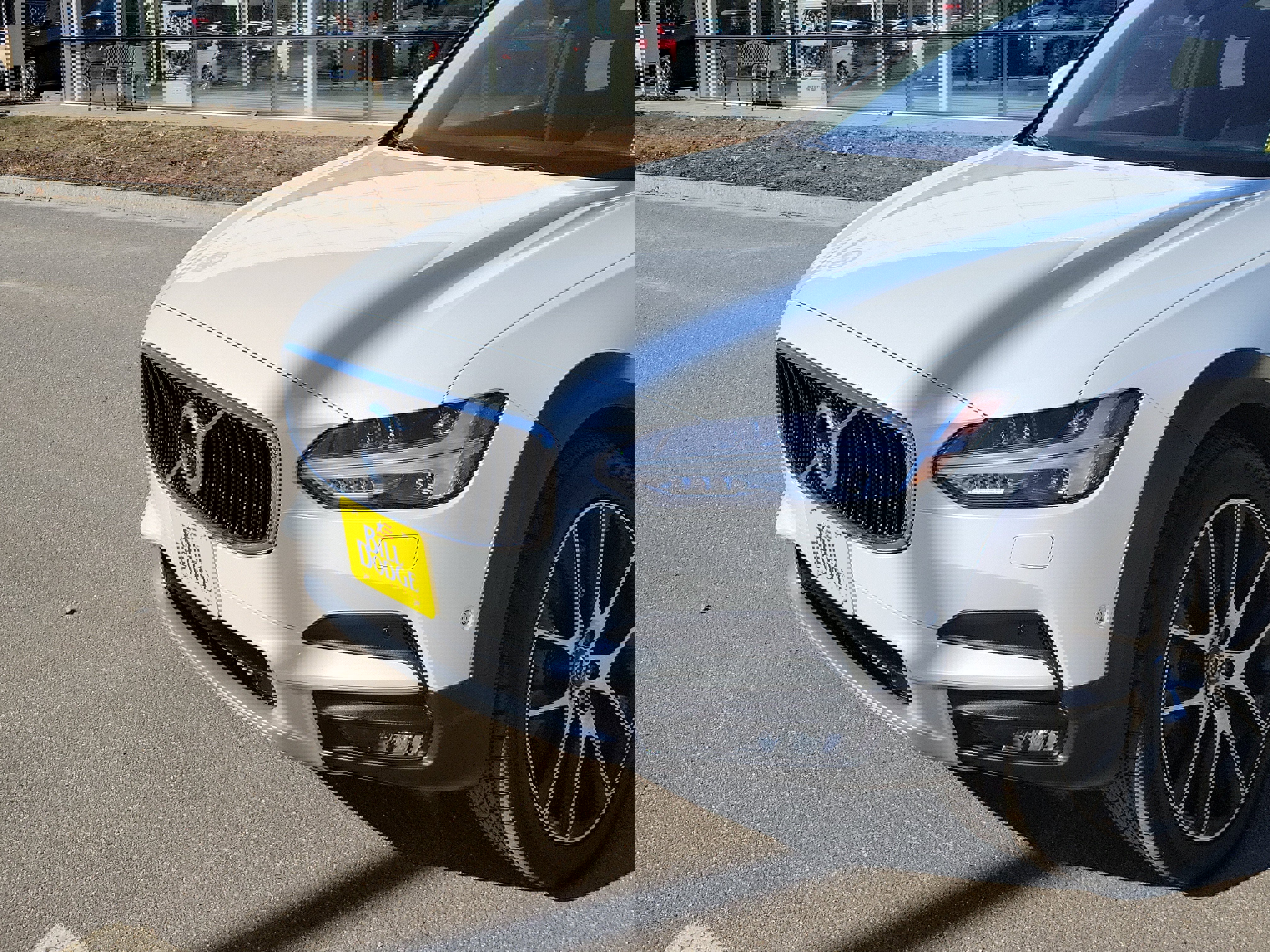 Used 2019 Volvo V90 T6 Cross Country w/ Advanced Package image 13