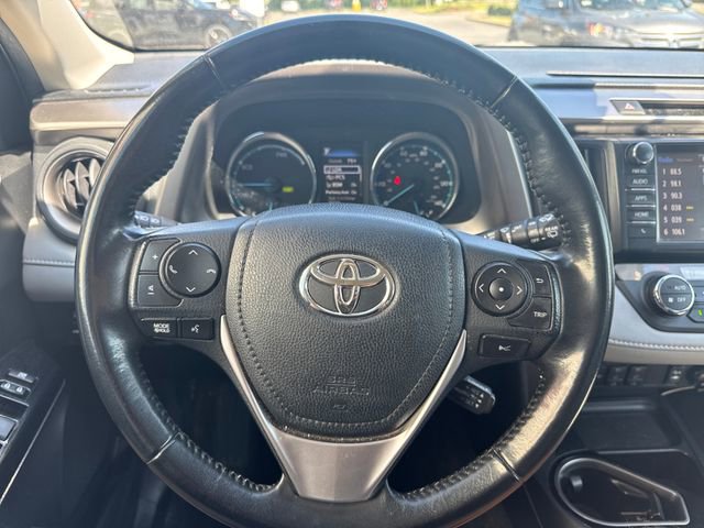 Used 2018 Toyota RAV4 Limited AWD/4WD image 13