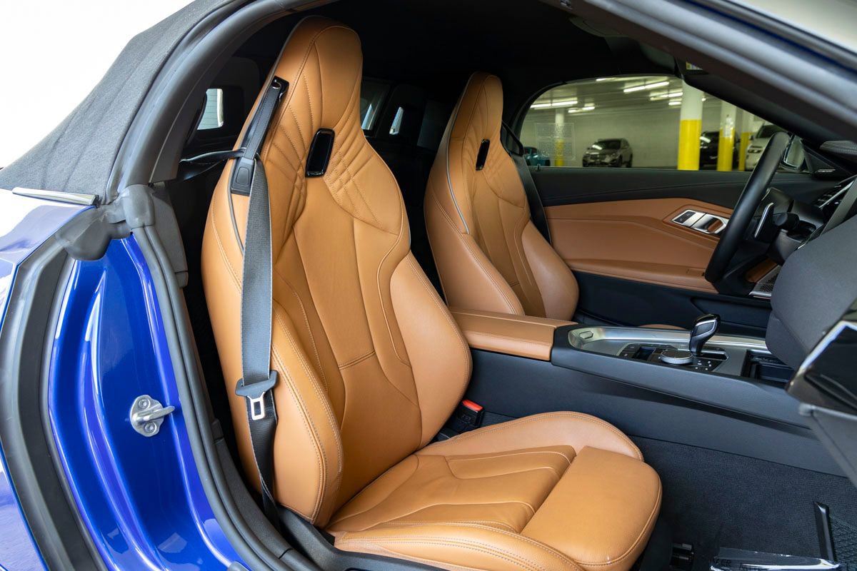 Certified 2023 BMW Z4 M40i w/ Premium Package image 26