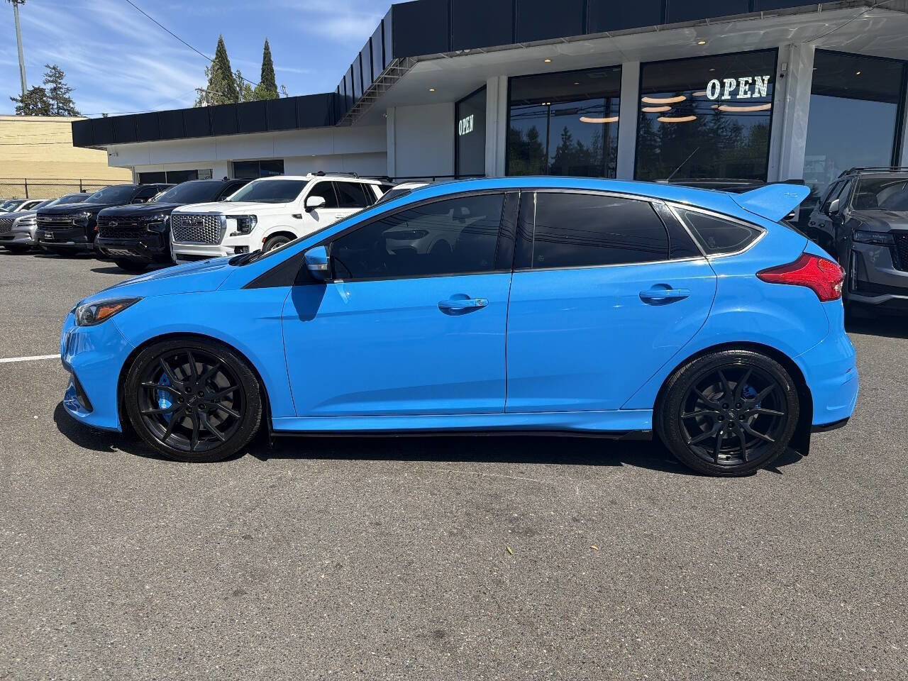 Used 2016 Ford Focus RS AWD/4WD image 2