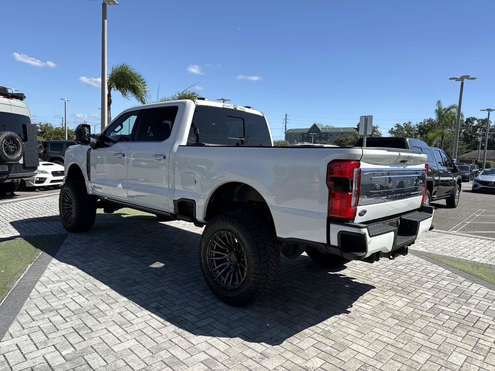 Used 2024 Ford F350 Platinum AWD/4WD image 4