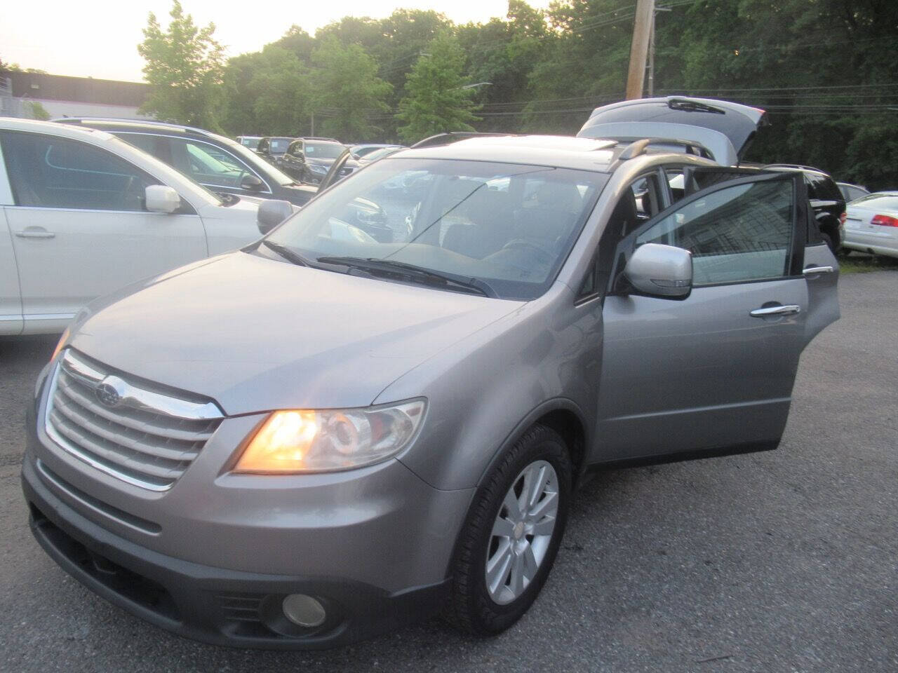 Used 2008 Subaru Tribeca Limited AWD/4WD image 9