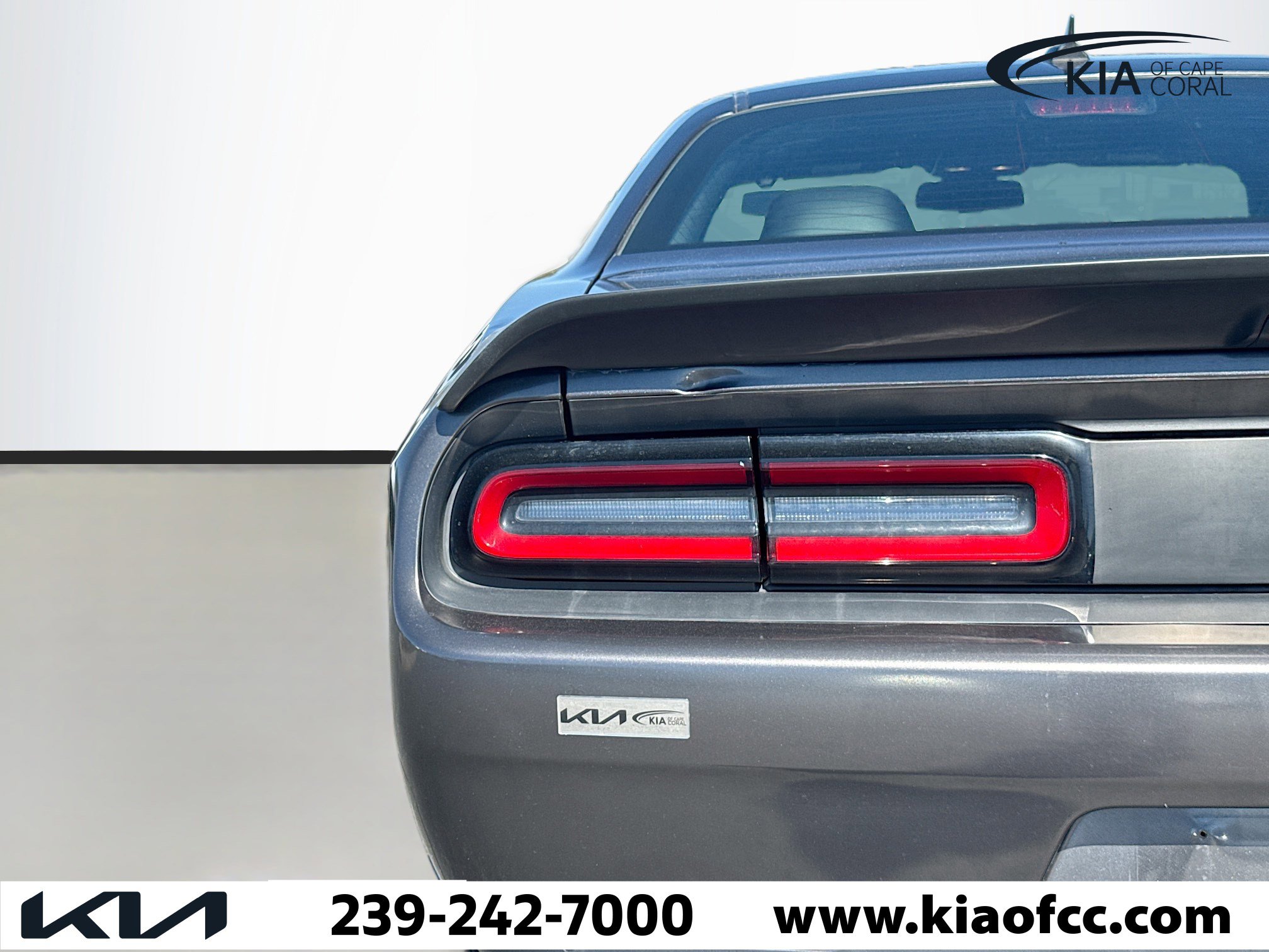 Used 2015 Dodge Challenger R/T Scat Pack w/ Leather Interior Group image 7