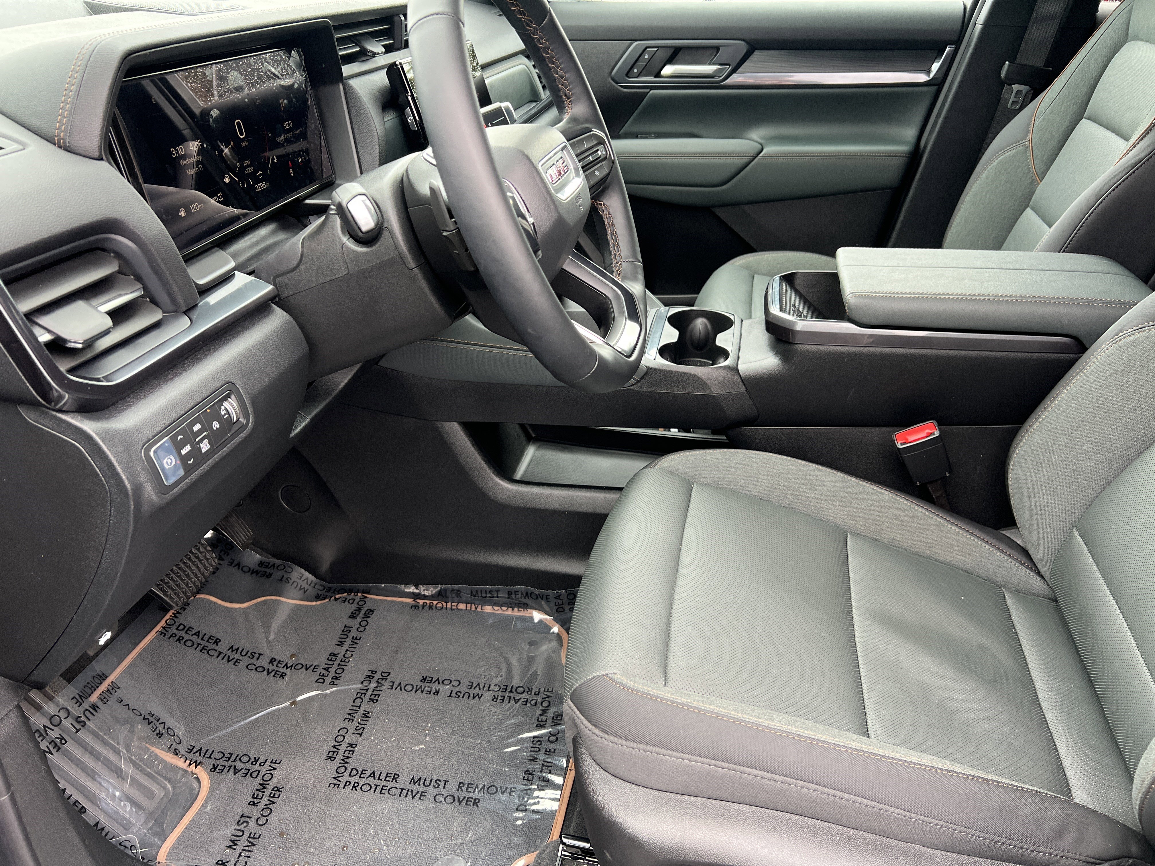 Used 2026 GMC Terrain AT4 image 15