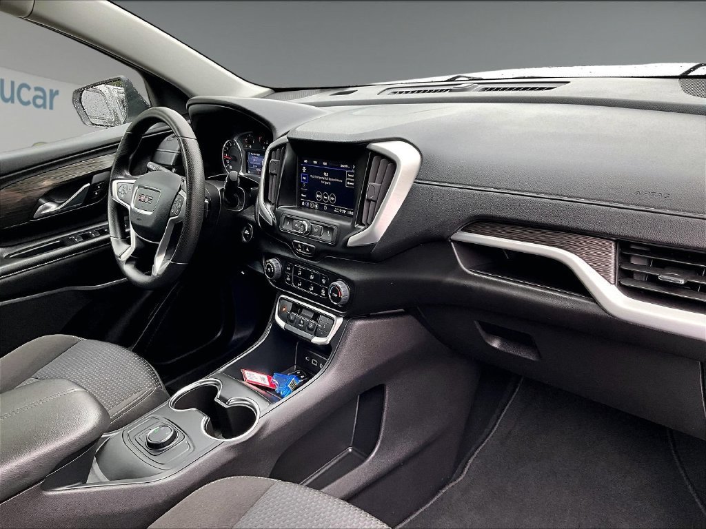 Used 2024 GMC Terrain SLE AWD/4WD image 14