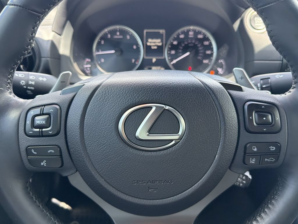 Used 2024 Lexus IS 350 F Sport RWD image 31