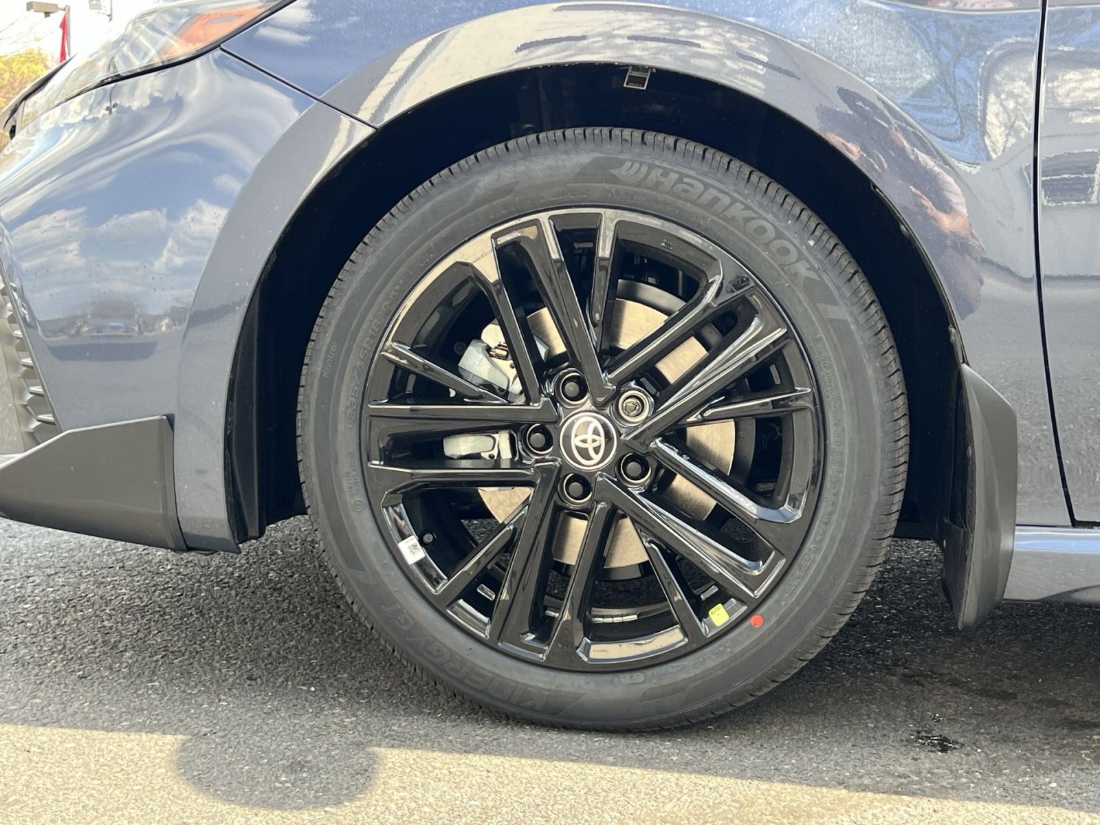 New 2026 Toyota Camry SE image 7