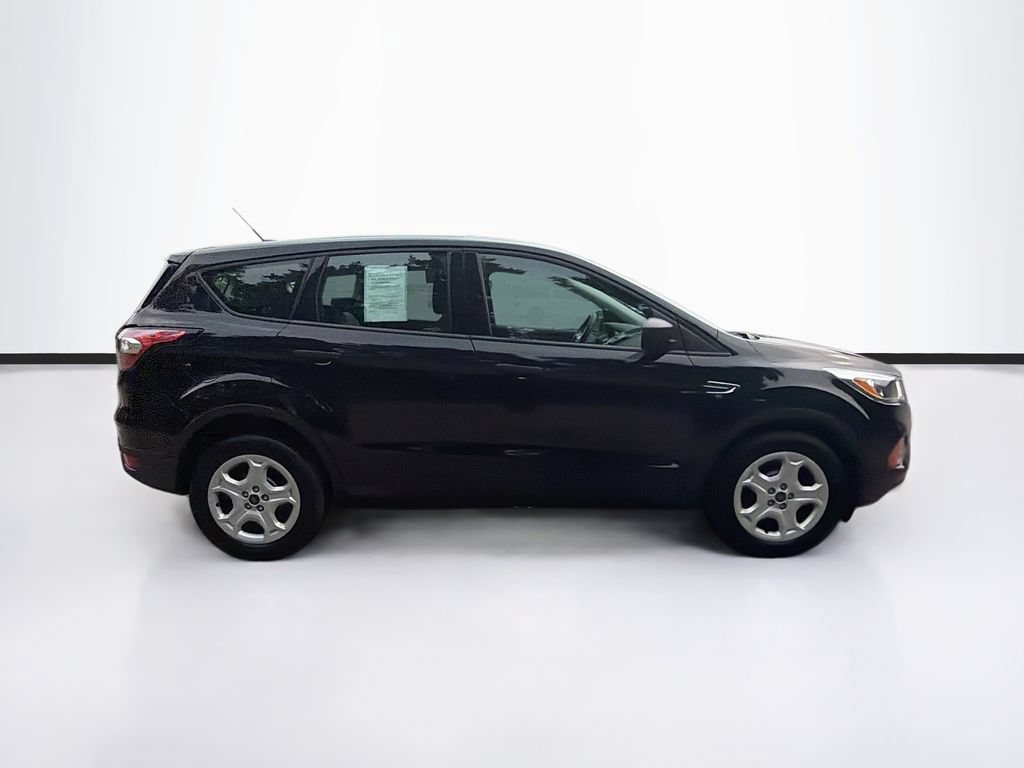 Used 2017 Ford Escape S FWD image 4