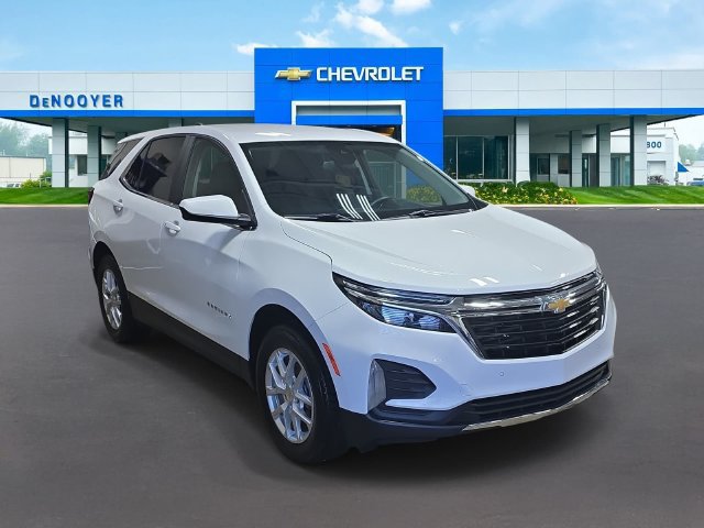 Used 2023 Chevrolet Equinox LT AWD/4WD image 3