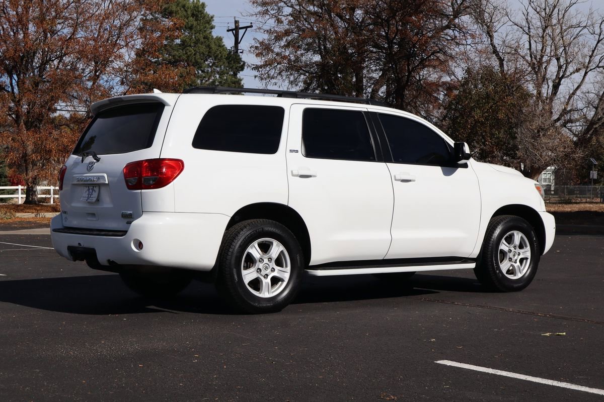 Used 2010 Toyota Sequoia SR5 image 5