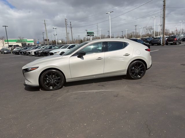 New 2026 MAZDA MAZDA3 Hatchback w/Premium Plus Pkg AWD/4WD image 13