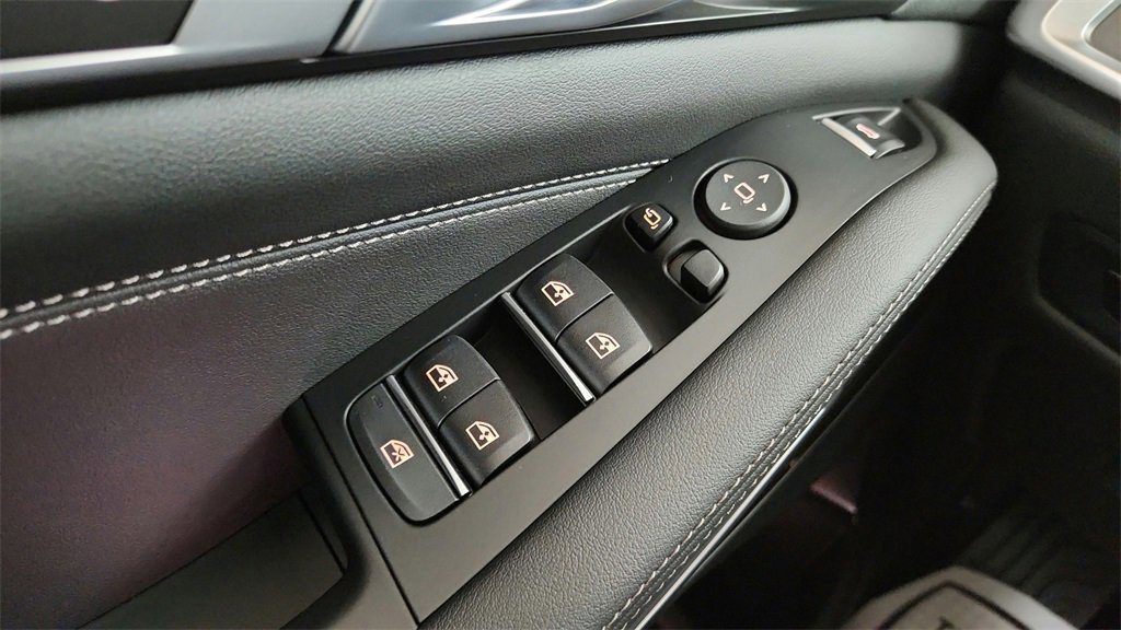 Used 2024 BMW X5 xDrive40i w/ Parking Assistance Package image 48