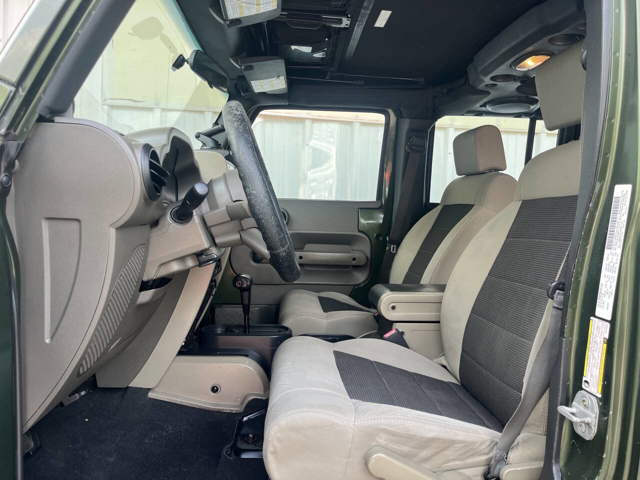 Used 2009 Jeep Wrangler Unlimited X image 11