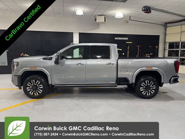 Certified 2025 GMC Sierra 3500 Denali Ultimate AWD/4WD image 4