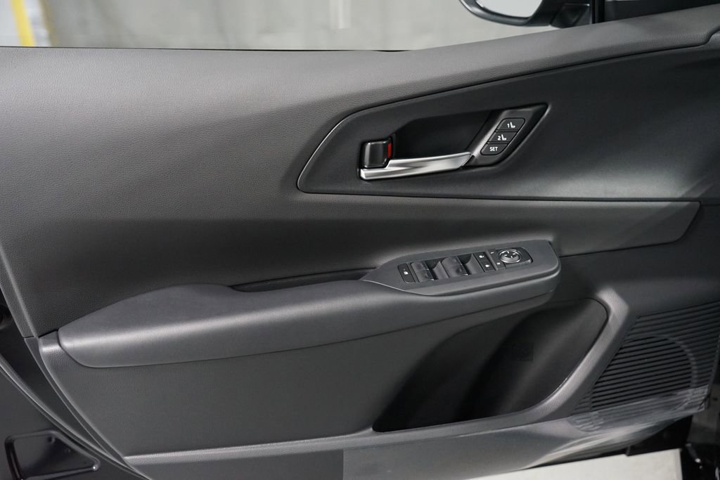 New 2026 Toyota Prius Plug-In Hybrid image 31