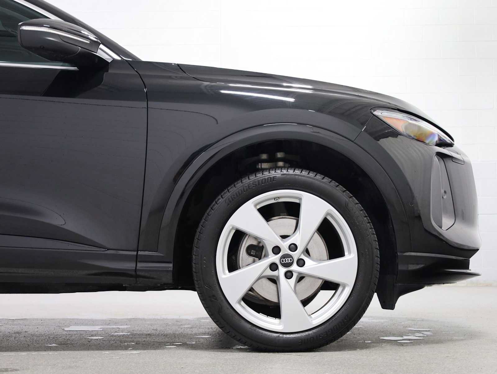 Certified 2025 Audi Q5 Premium w/ Premium Plus AWD/4WD image 12