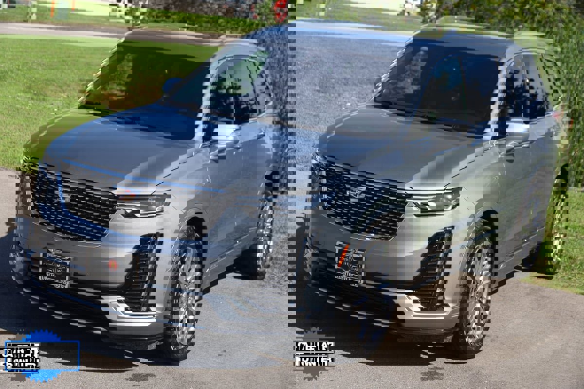 Used 2023 Cadillac XT6 Premium Luxury image 26