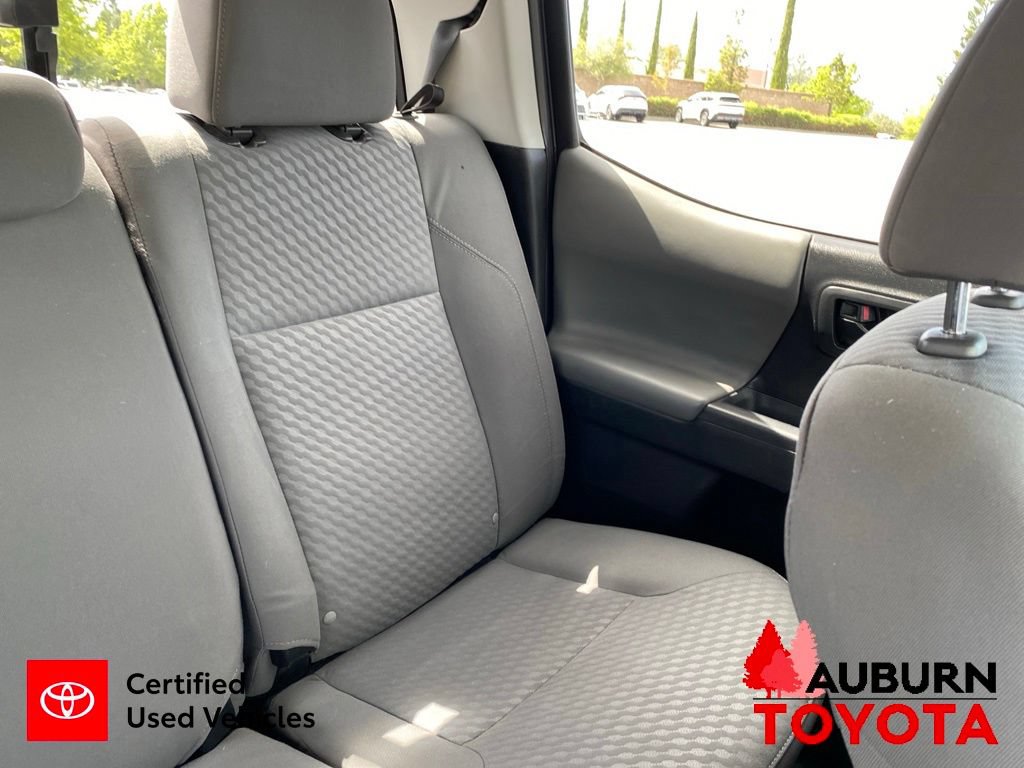 Certified 2022 Toyota Tacoma SR AWD/4WD image 22