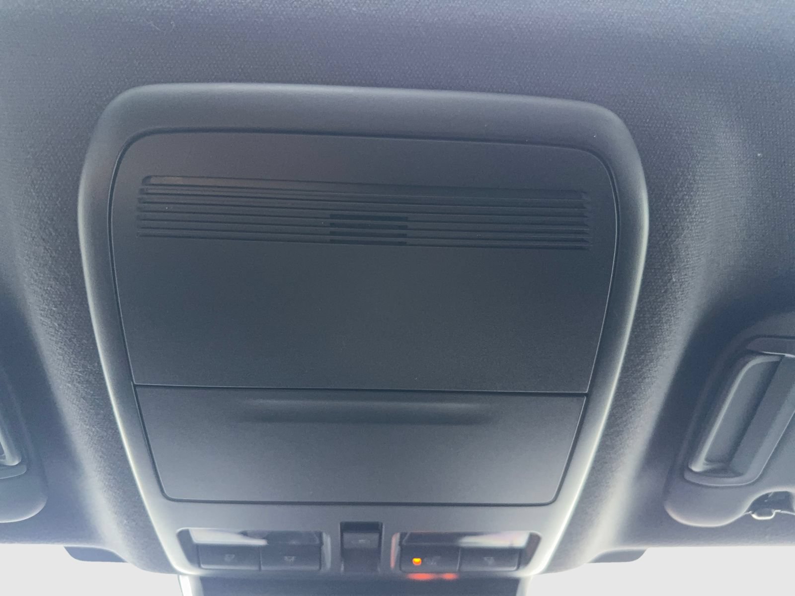 Used 2024 MAZDA MAZDA3 s FWD image 31