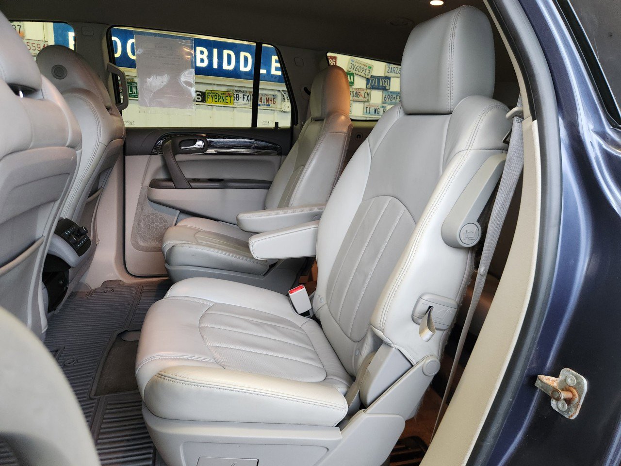 Used 2013 Buick Enclave Leather image 6