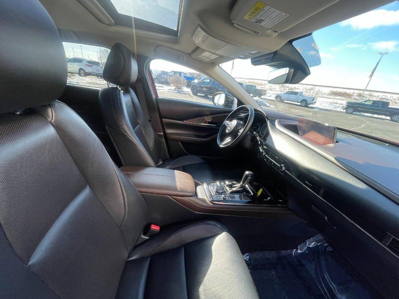 Used 2021 MAZDA CX-30 2.5 Turbo w/ Premium Package image 11