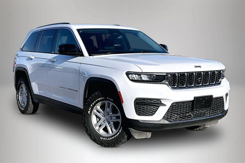 Used 2023 Jeep Grand Cherokee Laredo
