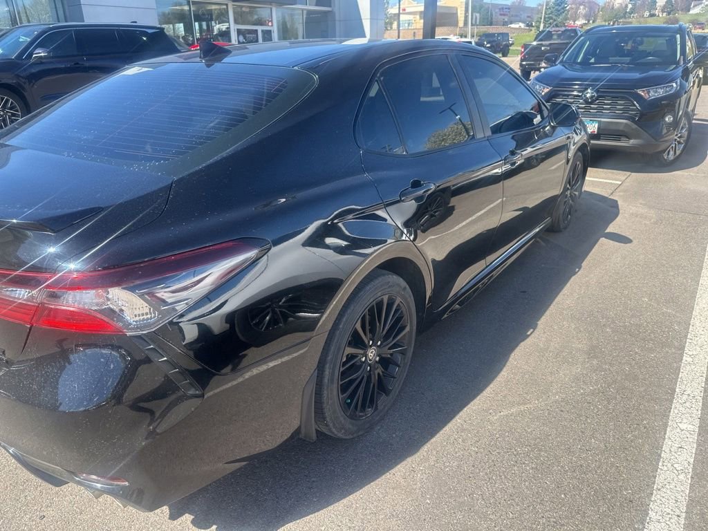 Used 2021 Toyota Camry SE AWD/4WD image 16