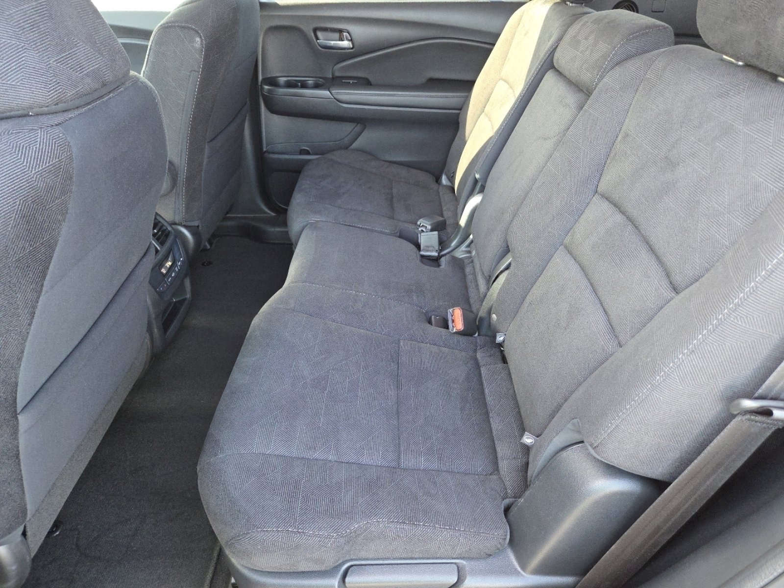 Certified 2022 Honda Pilot Sport image 21