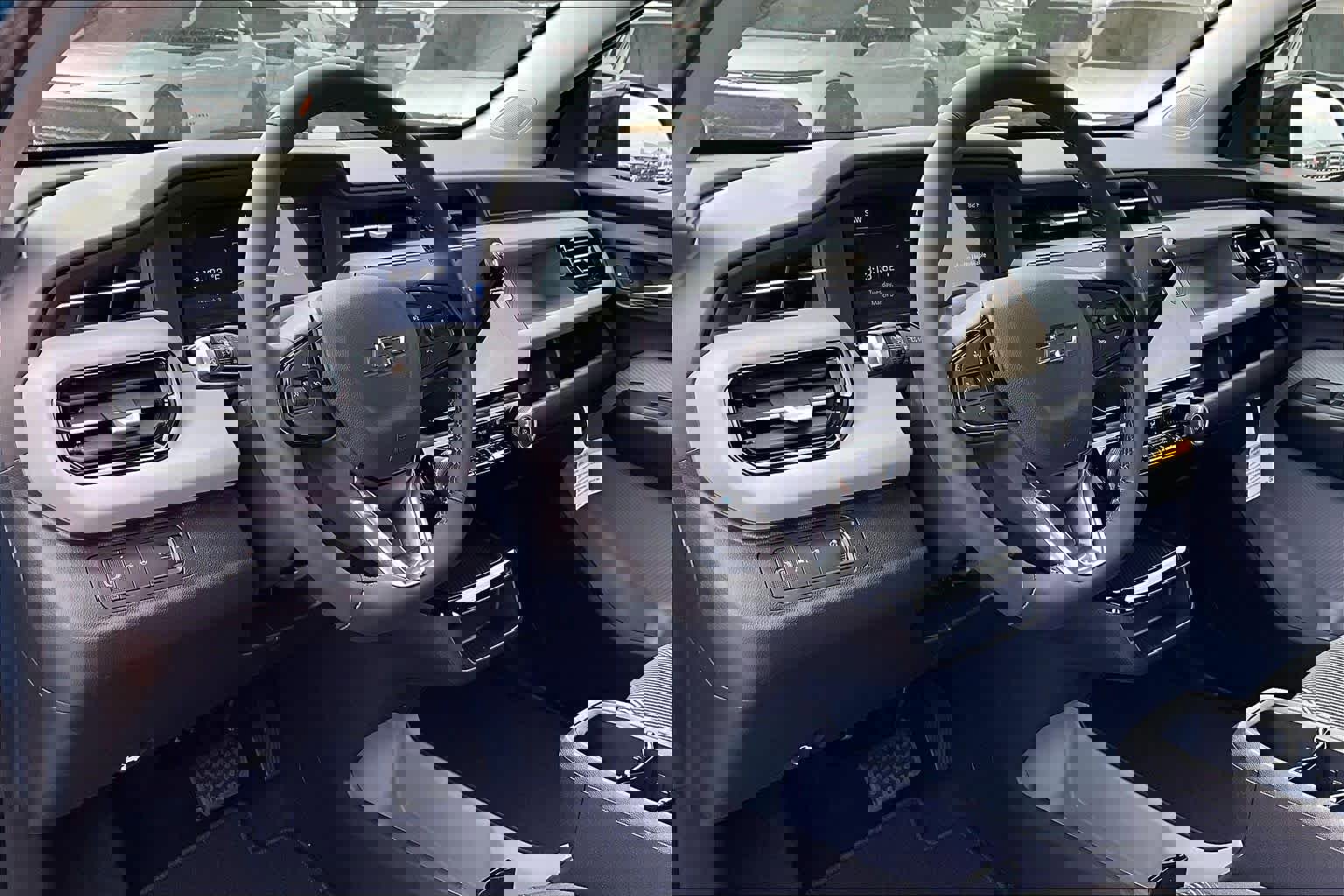 New 2027 Chevrolet Bolt LT w/ Comfort Package image 9