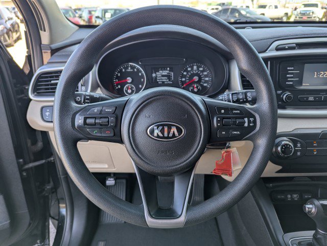 Used 2016 Kia Sorento LX image 11