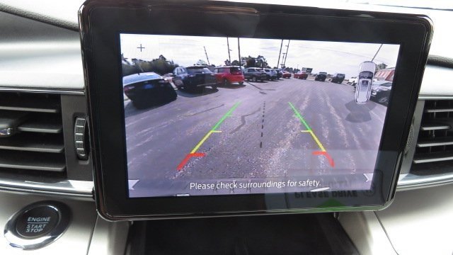 Certified 2022 Ford Explorer XLT w/ Equipment Group 202A image 14