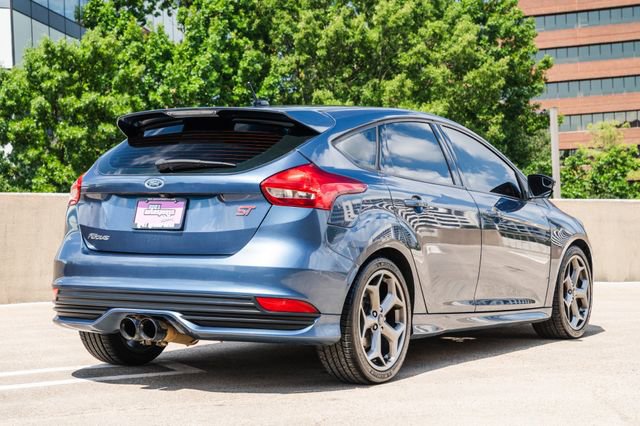 Used 2018 Ford Focus ST image 49