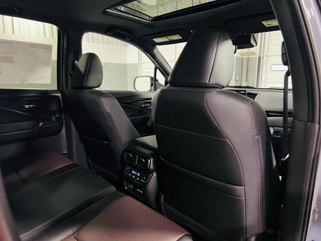New 2026 Honda Ridgeline Black Edition image 30