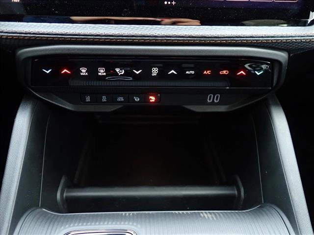 New 2026 Jeep Cherokee Overland image 20