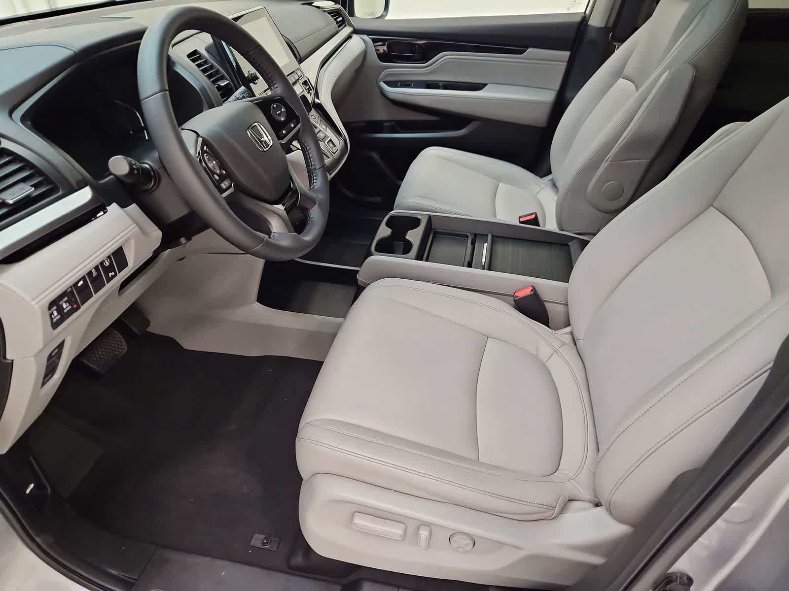 Certified 2023 Honda Odyssey Touring image 20