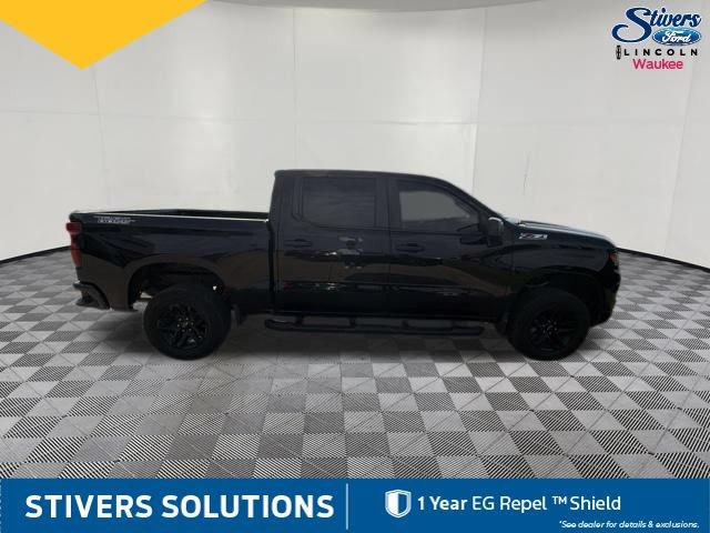 Used 2023 Chevrolet Silverado 1500 Custom Trail Boss AWD/4WD image 5