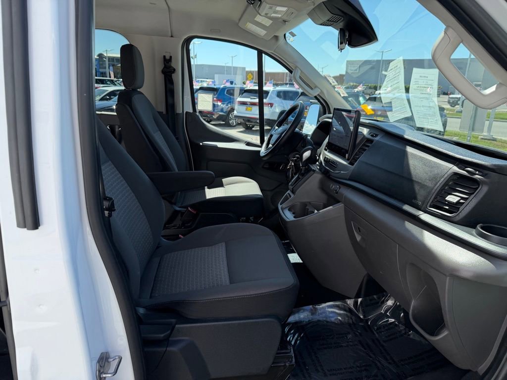 Used 2022 Ford Transit 350 XLT RWD image 21