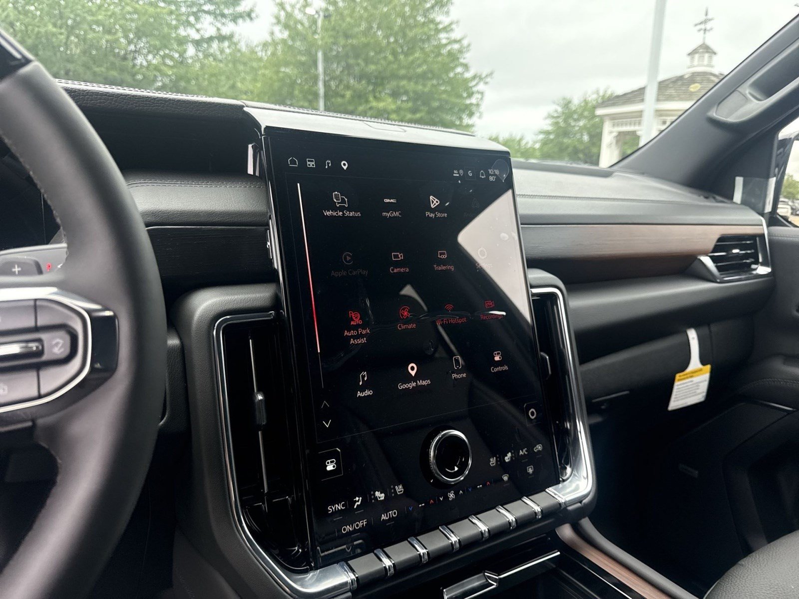 New 2026 GMC Yukon XL Denali w/ Advanced Technology Package AWD/4WD image 15