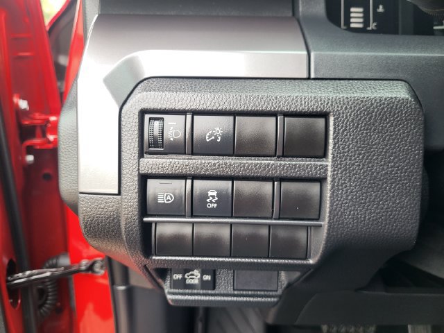 Used 2026 Toyota Tacoma SR5 AWD/4WD image 21