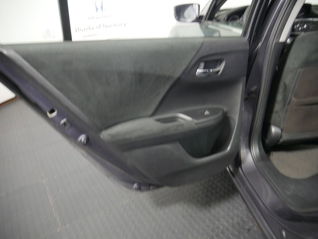 Used 2013 Honda Accord LX image 11
